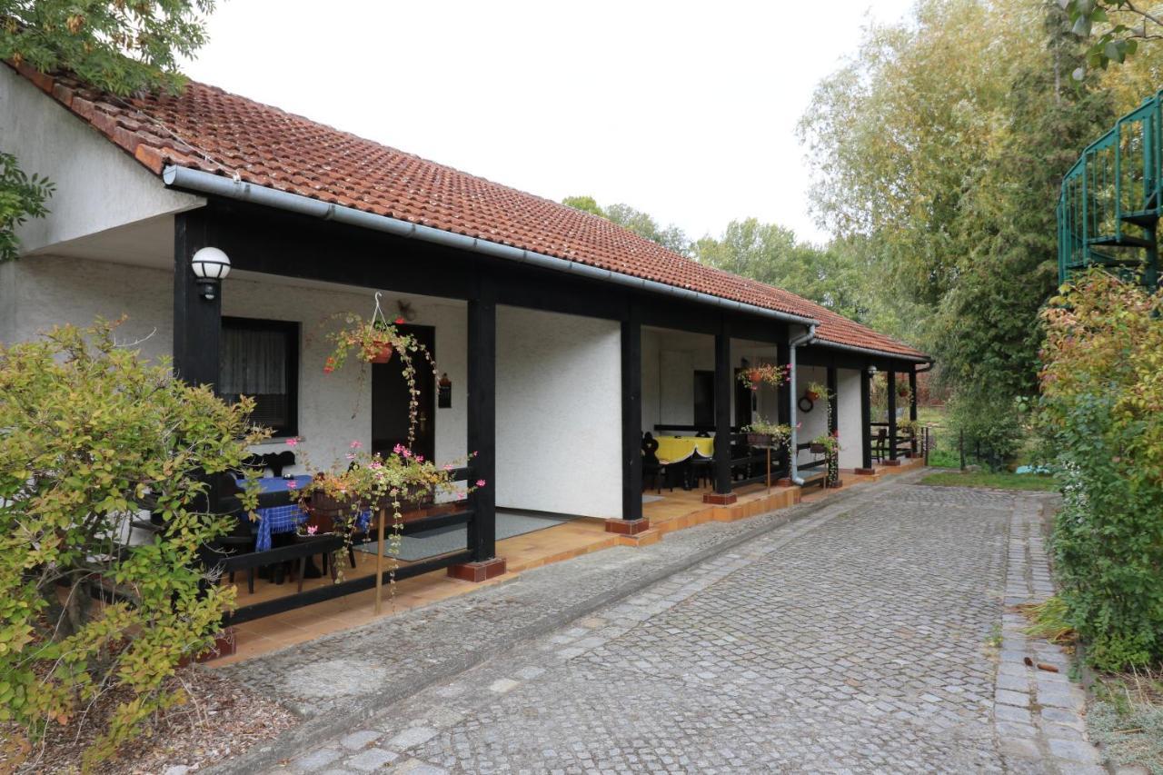 Spreewaldhotel Garni Raddusch Vetschau Bagian luar foto