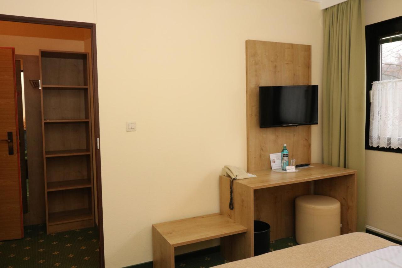 Spreewaldhotel Garni Raddusch Vetschau Bagian luar foto
